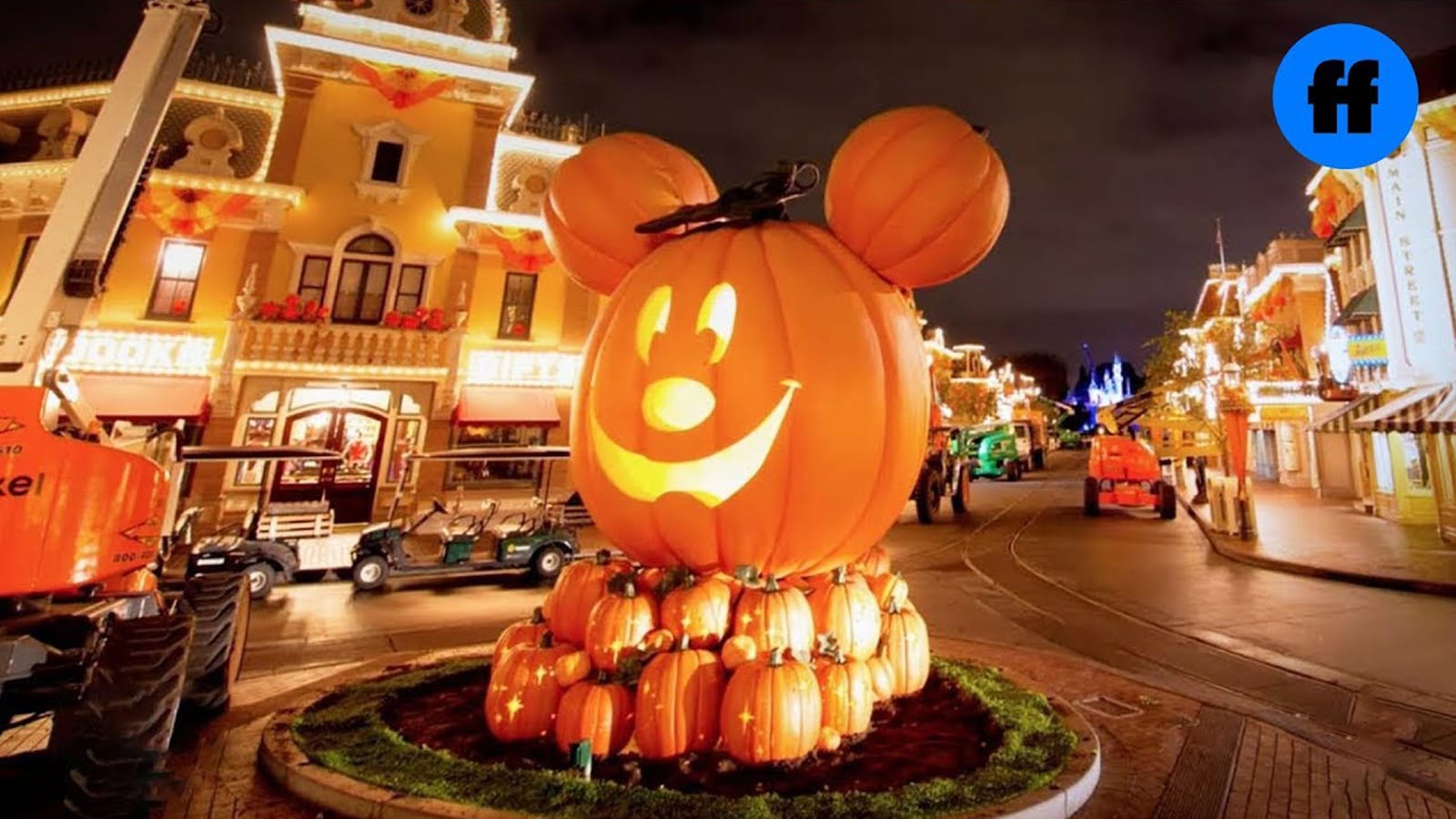 Still from Decorating Disney: Halloween Magic